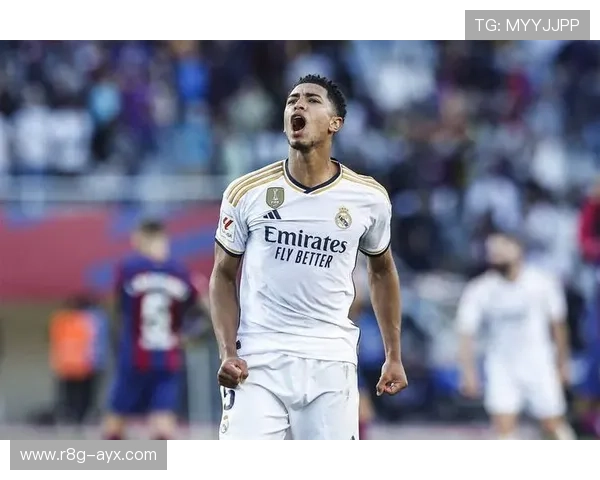 贝林厄姆领衔FIFPRO世界十一 新王登基足坛焦点